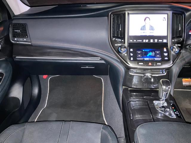 クラウンハイブリッド アスリートG ROJAMコンプリート サンルーフ 黒革シート ALESSメッキ19インチホイール JUNIT4灯フォグ RSR車高調 4本出しマフラー HDDマルチナビ Bluetoothオーディオ レーダー探知機(20枚目)