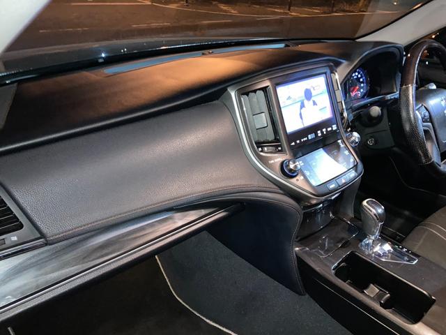 クラウンハイブリッド アスリートG ROJAMコンプリート サンルーフ 黒革シート ALESSメッキ19インチホイール JUNIT4灯フォグ RSR車高調 4本出しマフラー HDDマルチナビ Bluetoothオーディオ レーダー探知機(36枚目)
