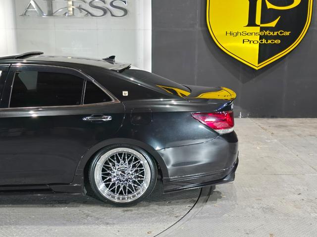 クラウンハイブリッド アスリートG ROJAMコンプリート サンルーフ 黒革シート ALESSメッキ19インチホイール JUNIT4灯フォグ RSR車高調 4本出しマフラー HDDマルチナビ Bluetoothオーディオ レーダー探知機(57枚目)