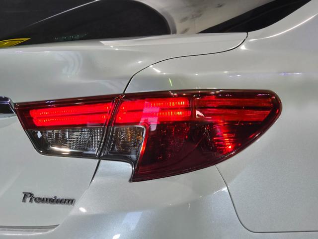 マークX プレミアム WORK19インチ フルタップ車高調 ハーフエアロ スポーツマフラー アルパイン8型SDナビ Bluetoothオーディオ ハーフレザーシート LEDルームランプ(12枚目)