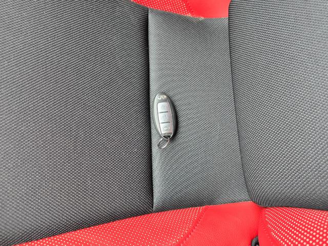 スカイライン 200GT-tタイプP RECAROシート エアロスポイラー 新品19インチ 車高調 タイプSPバンパー サンルーフ 黒革シート マルチナビ Bluetoothオーディオ レーダークルーズ ETC(35枚目)