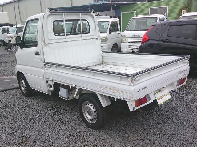 ミニキャブトラック Ｖタイプ　パートタイム４ＷＤ　エアコン　パワステ　車検２年　ウインド・レギュレータハンドル　ミッション　２ＷＤ切り替え　３Ｇ８３エンジン（9枚目）