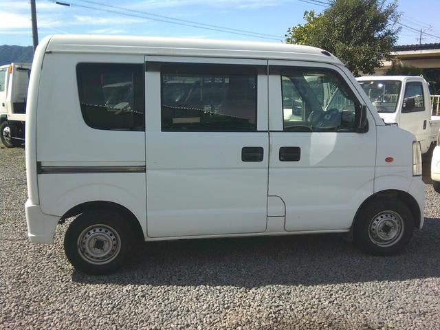 エブリイ ＰＡ　車検２年　ハイルーフ　エアコン　パワステ　パワーウィンドウ　集中ドアロック　エアバック　キーレスエントリー　ＣＤ再生　軽バン（9枚目）