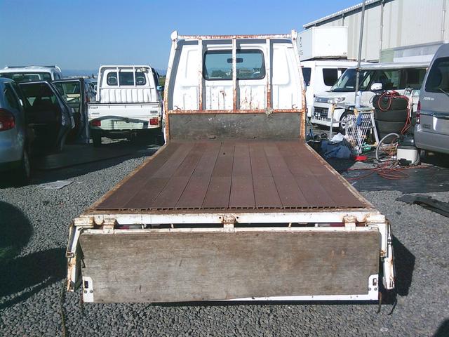 MAZDA BRAWNY TRUCK DX