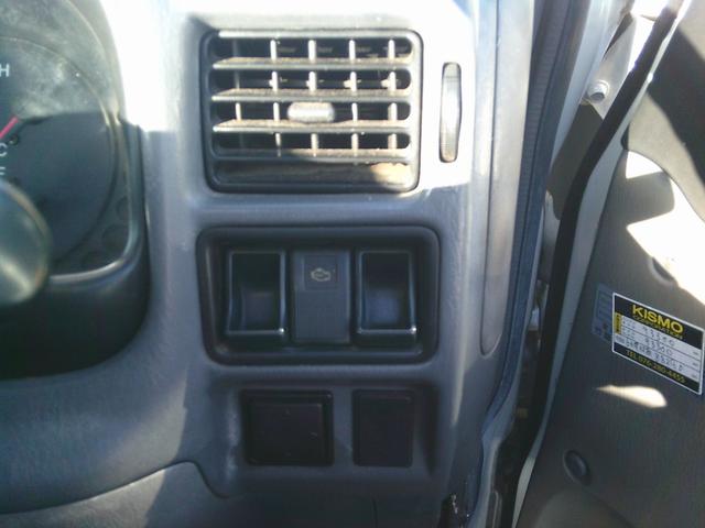 MAZDA BRAWNY TRUCK DX