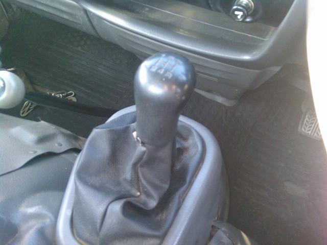 MAZDA BRAWNY TRUCK DX