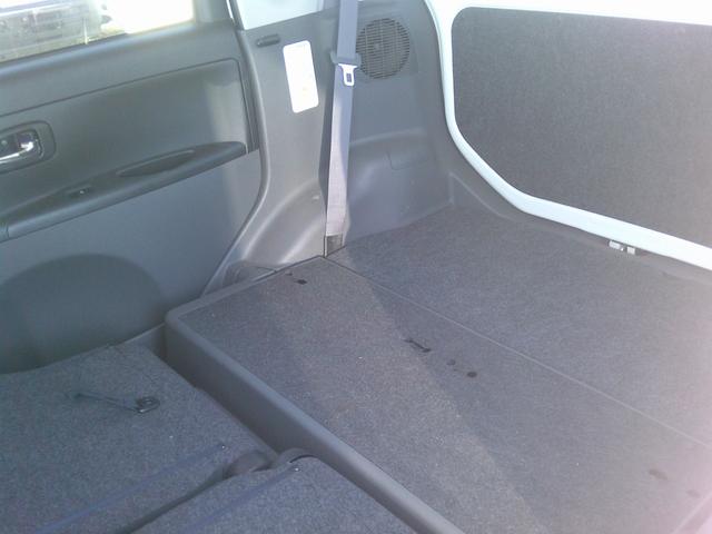 タント カスタムＸリミテッド　車検２年　エアコン　ＥＴＣ　パワステ　パワーウィンドウ　片側電動スライドドア　キーレスエントリー　集中ドアロック　エアバック　ＡＢＳ（64枚目）