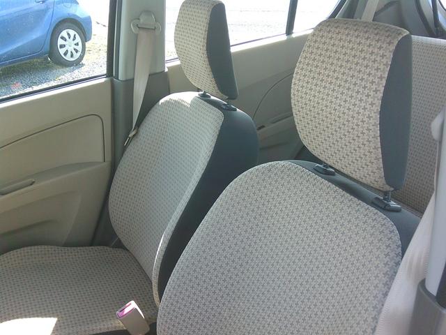 アルト Ｆ　フルタイム４ＷＤ　エアコン　パワステ　パワーウィンドウ　集中ドアロック　キーレスエントリー　エアバック　ＡＢＳ　ＣＤ再生（40枚目）