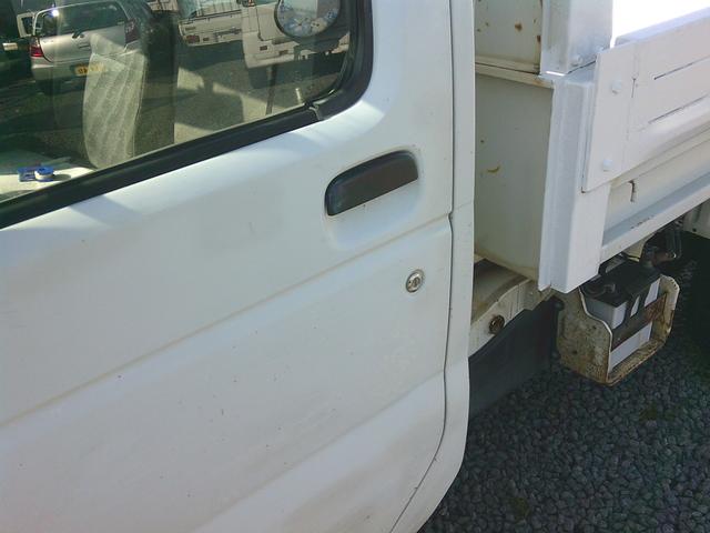 キャリイトラック ダンプ　浅底ダンプ　パートタイム４ＷＤ　エアコン　パワステ　ＥＴＣ（18枚目）