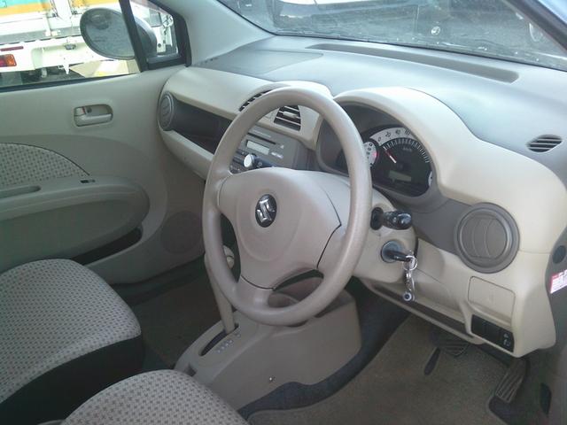 アルト Ｇ　車検２年　エアコン　パワステ　パワーウィンドウ　エアバック　集中ドアロック　ＡＢＳ　キーレスエントリー　電格ミラー　ＣＤ再生（5枚目）