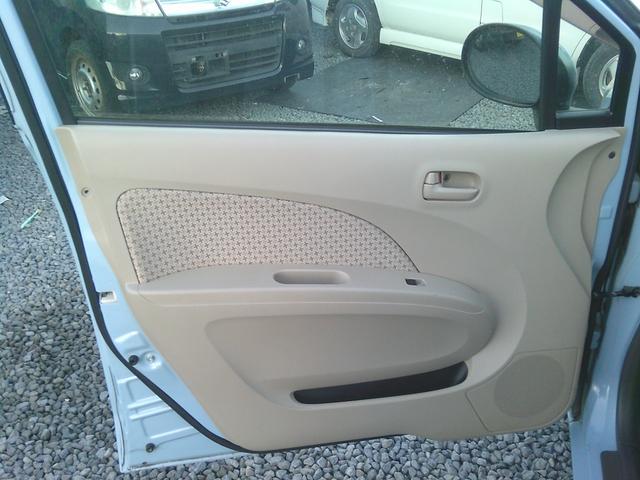 アルト Ｇ　車検２年　エアコン　パワステ　パワーウィンドウ　エアバック　集中ドアロック　ＡＢＳ　キーレスエントリー　電格ミラー　ＣＤ再生（33枚目）