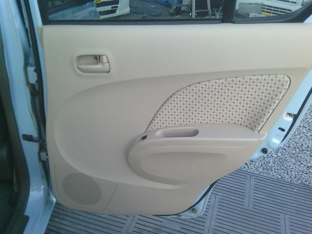 アルト Ｇ　車検２年　エアコン　パワステ　パワーウィンドウ　エアバック　集中ドアロック　ＡＢＳ　キーレスエントリー　電格ミラー　ＣＤ再生（42枚目）