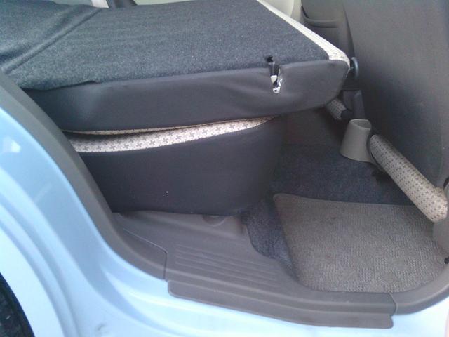 アルト Ｇ　車検２年　エアコン　パワステ　パワーウィンドウ　エアバック　集中ドアロック　ＡＢＳ　キーレスエントリー　電格ミラー　ＣＤ再生（44枚目）