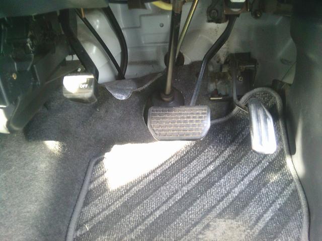 エブリイワゴン ジョイポップターボ ナビ テレビ エアコン パワステ パワーウィンドウ 両側スライドドア 集中ドアロック エアバック ABS キーレスエントリー(24枚目)