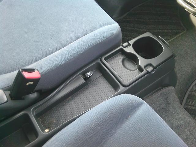 エブリイワゴン ジョイポップターボ ナビ テレビ エアコン パワステ パワーウィンドウ 両側スライドドア 集中ドアロック エアバック ABS キーレスエントリー(28枚目)