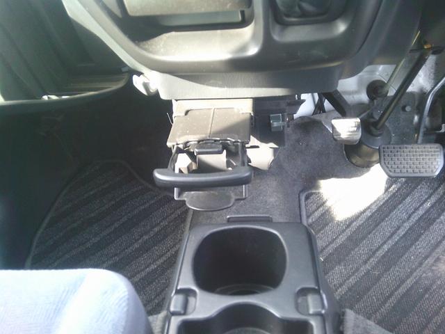 エブリイワゴン ジョイポップターボ ナビ テレビ エアコン パワステ パワーウィンドウ 両側スライドドア 集中ドアロック エアバック ABS キーレスエントリー(29枚目)