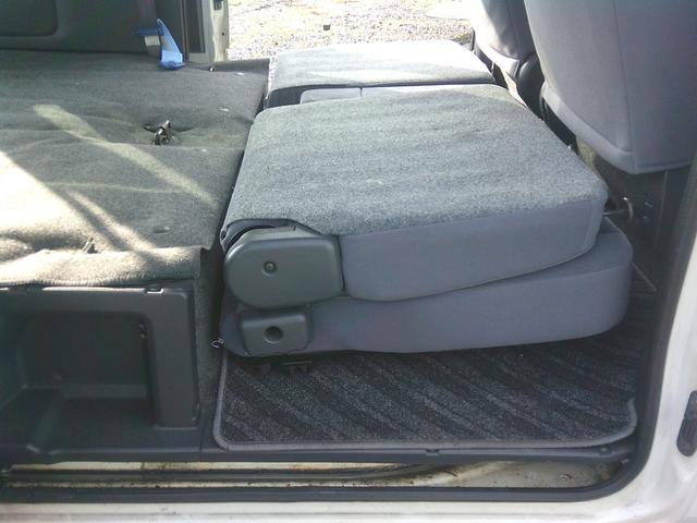 エブリイワゴン ジョイポップターボ ナビ テレビ エアコン パワステ パワーウィンドウ 両側スライドドア 集中ドアロック エアバック ABS キーレスエントリー(41枚目)