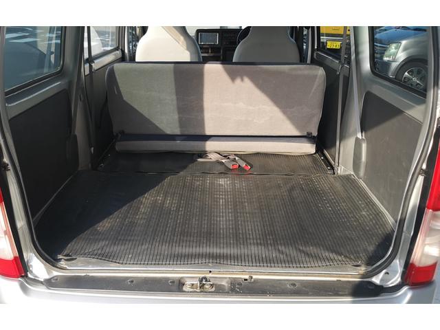 サンバーバン トランスポーター４ＷＤ　タイミングベルト交換済み　ハイルーフ　５ＭＴ　スタッドレスタイヤ装着　ルーフキャリア　社外ナビ　集中ドアロック　パワーウィンドウ　パワーステアリング　エアコン　スライドドア　禁煙車（46枚目）