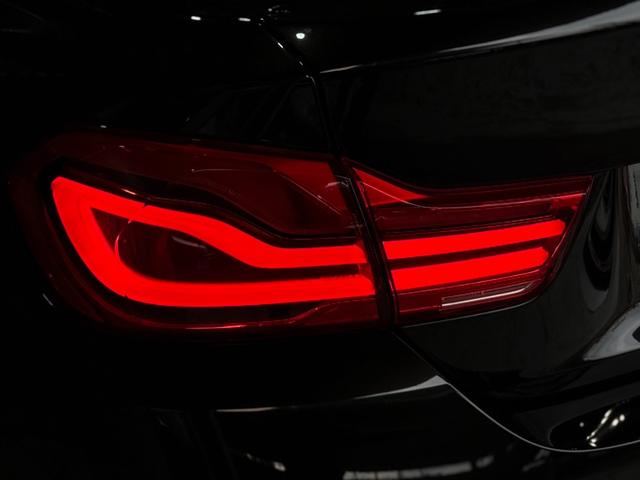 4シリーズ 420iグランクーペ Mスポーツ アーバニスタ 45台限定車/後期/専用シリトンブラックボディ/専用インテリア/専用19inAW/HUD/パワーシート/パワーバックドア(24枚目)