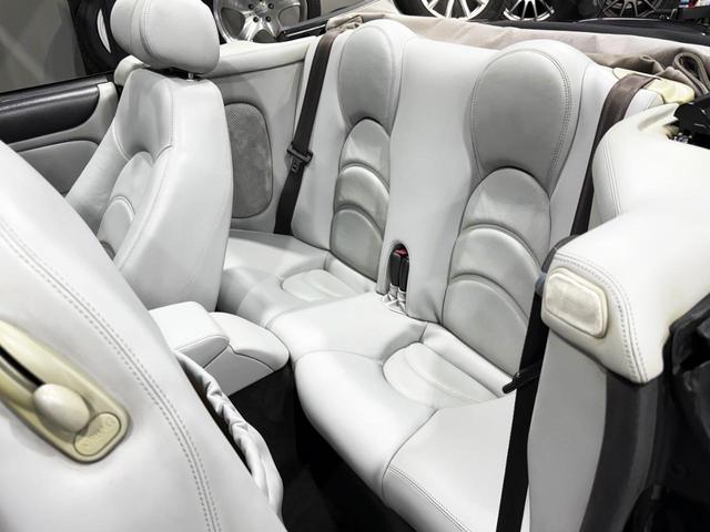 ＸＫ ＸＫＲコンバーチブル　Ｖ８　４．２Ｌ　スーパーチャージャー／電動オープン／正規ディーラー車／パワーシート＆ヒーター（52枚目）