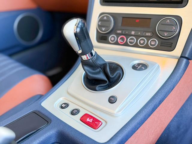 アルファスパイダー 2.2 JTS セレスピード 電動オープン/ブルータバコカラーインテリア/ナビ/バックカメラ/ETC(41枚目)