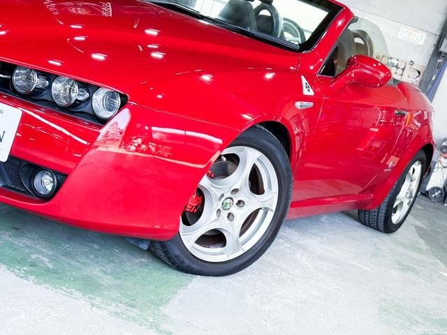 アルファスパイダー 2.2 JTS セレスピード 電動オープン/レザーシート/メモリー付きパワーシート&ヒーター/ナビ/ETC/バックカメラ/車検2年付(5枚目)