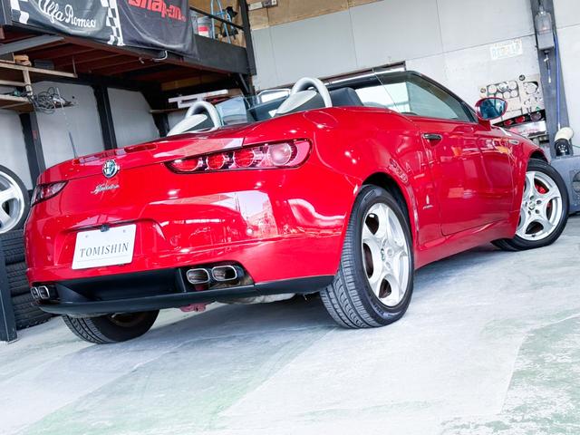 アルファスパイダー 2.2 JTS セレスピード 電動オープン/レザーシート/メモリー付きパワーシート&ヒーター/ナビ/ETC/バックカメラ/車検2年付(30枚目)