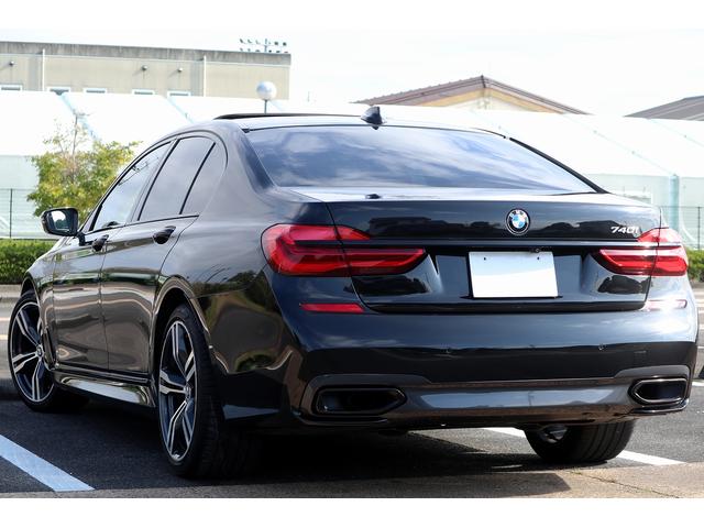 ７シリーズ ７４０ｉ　Ｍスポーツ　車検２年付　リヤコンフォートＰＫＧ　リヤエンターテイメント　ディスプレイキー　サンルーフ　ＬＥＤヘッドライト　２０ＡＷ　ハーマンカードンサラウンド　トップビュー　ドライビングアシストプラス（2枚目）