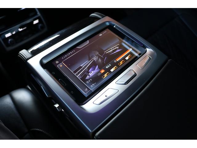 ７シリーズ ７４０ｉ　Ｍスポーツ　車検２年付　リヤコンフォートＰＫＧ　リヤエンターテイメント　ディスプレイキー　サンルーフ　ＬＥＤヘッドライト　２０ＡＷ　ハーマンカードンサラウンド　トップビュー　ドライビングアシストプラス（25枚目）
