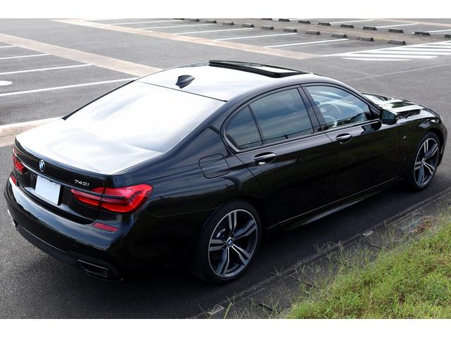 ７シリーズ ７４０ｉ　Ｍスポーツ　車検２年付　リヤコンフォートＰＫＧ　リヤエンターテイメント　ディスプレイキー　サンルーフ　ＬＥＤヘッドライト　２０ＡＷ　ハーマンカードンサラウンド　トップビュー　ドライビングアシストプラス（32枚目）