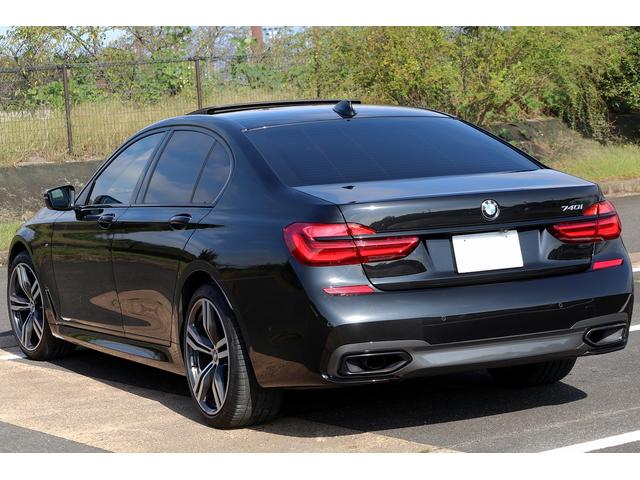 ７シリーズ ７４０ｉ　Ｍスポーツ　車検２年付　リヤコンフォートＰＫＧ　リヤエンターテイメント　ディスプレイキー　サンルーフ　ＬＥＤヘッドライト　２０ＡＷ　ハーマンカードンサラウンド　トップビュー　ドライビングアシストプラス（57枚目）