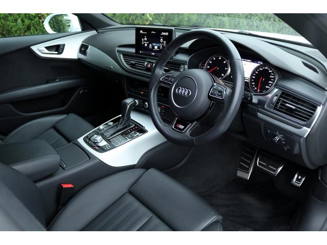 Ａ７スポーツバック ２．０ＴＦＳＩクワトロ　Ｓラインパッケージ　車検２年付　マトリクスＬＥＤヘッドライト　サンルーフ　１９ＡＷ　Ｓ　ｌｉｎｅエクステリア　バルコナレザースポーツシート　電動リヤスポイラー　ＢＯＳＥサウンドシステム　Ａｕｄｉ　ｃｏｎｎｅｃｔナビ（8枚目）