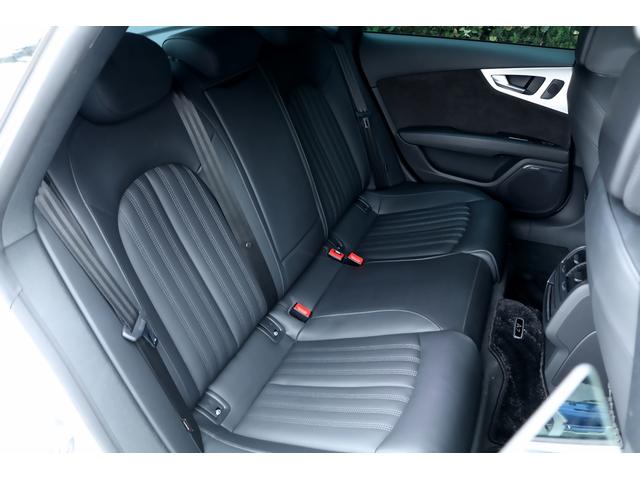 Ａ７スポーツバック ２．０ＴＦＳＩクワトロ　Ｓラインパッケージ　車検２年付　マトリクスＬＥＤヘッドライト　サンルーフ　１９ＡＷ　Ｓ　ｌｉｎｅエクステリア　バルコナレザースポーツシート　電動リヤスポイラー　ＢＯＳＥサウンドシステム　Ａｕｄｉ　ｃｏｎｎｅｃｔナビ（26枚目）