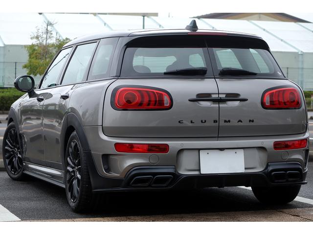 ＭＩＮＩ クーパーＳＤ　クラブマン　車検２年付　１オーナー車　ペッパーＰＫＧ　ピアノブラックエクステリアＰＫＧ　ＤＵＥＬＬ　ＡＧパフォーマンスエアロ付　ＬＥＤヘッドライト　ドライビングアシスト　ＡＣＣ　１７ＡＷ　カメラＰＫＧ（2枚目）