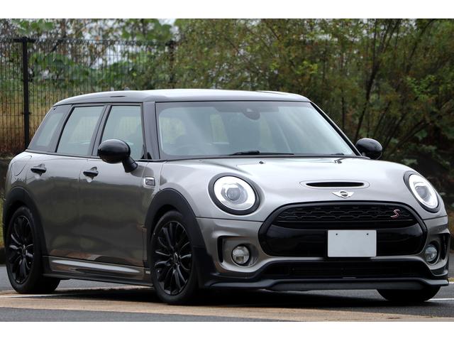 ＭＩＮＩ クーパーＳＤ　クラブマン　車検２年付　１オーナー車　ペッパーＰＫＧ　ピアノブラックエクステリアＰＫＧ　ＤＵＥＬＬ　ＡＧパフォーマンスエアロ付　ＬＥＤヘッドライト　ドライビングアシスト　ＡＣＣ　１７ＡＷ　カメラＰＫＧ（18枚目）