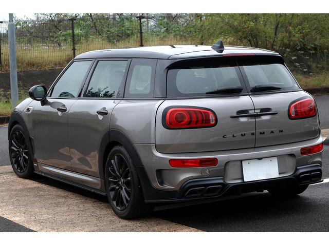 ＭＩＮＩ クーパーＳＤ　クラブマン　車検２年付　１オーナー車　ペッパーＰＫＧ　ピアノブラックエクステリアＰＫＧ　ＤＵＥＬＬ　ＡＧパフォーマンスエアロ付　ＬＥＤヘッドライト　ドライビングアシスト　ＡＣＣ　１７ＡＷ　カメラＰＫＧ（23枚目）