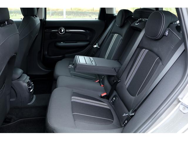 ＭＩＮＩ クーパーＳＤ　クラブマン　車検２年付　１オーナー車　ペッパーＰＫＧ　ピアノブラックエクステリアＰＫＧ　ＤＵＥＬＬ　ＡＧパフォーマンスエアロ付　ＬＥＤヘッドライト　ドライビングアシスト　ＡＣＣ　１７ＡＷ　カメラＰＫＧ（27枚目）