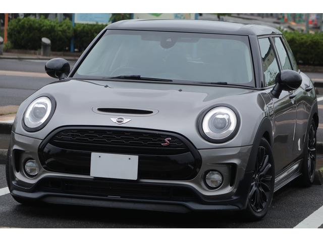 ＭＩＮＩ クーパーＳＤ　クラブマン　車検２年付　１オーナー車　ペッパーＰＫＧ　ピアノブラックエクステリアＰＫＧ　ＤＵＥＬＬ　ＡＧパフォーマンスエアロ付　ＬＥＤヘッドライト　ドライビングアシスト　ＡＣＣ　１７ＡＷ　カメラＰＫＧ（33枚目）