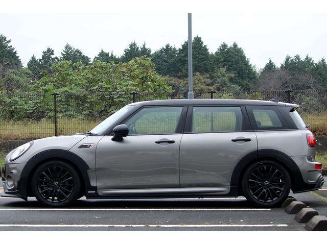 ＭＩＮＩ クーパーＳＤ　クラブマン　車検２年付　１オーナー車　ペッパーＰＫＧ　ピアノブラックエクステリアＰＫＧ　ＤＵＥＬＬ　ＡＧパフォーマンスエアロ付　ＬＥＤヘッドライト　ドライビングアシスト　ＡＣＣ　１７ＡＷ　カメラＰＫＧ（39枚目）