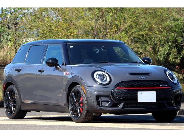 ＭＩＮＩ ジョンクーパーワークス　クラブマン　ＪＣＷエクスクルーシブスタイル　レザーラウンジシート　ＵＳフェンダー　後期デジタルメーター　イルミネ―テッドサーフェス　ユニオンテール　イージーエントリー　ＨＵＤ　ＪＣＷツインマフラー（27枚目）