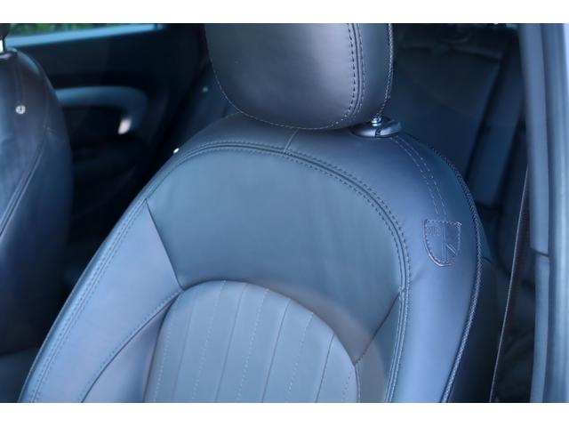 ＭＩＮＩ ジョンクーパーワークス　クラブマン　ＪＣＷエクスクルーシブスタイル　レザーラウンジシート　ＵＳフェンダー　後期デジタルメーター　イルミネ―テッドサーフェス　ユニオンテール　イージーエントリー　ＨＵＤ　ＪＣＷツインマフラー（40枚目）