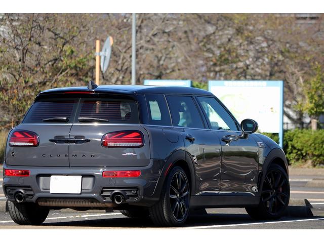 ＭＩＮＩ ジョンクーパーワークス　クラブマン　ＪＣＷエクスクルーシブスタイル　レザーラウンジシート　ＵＳフェンダー　後期デジタルメーター　イルミネ―テッドサーフェス　ユニオンテール　イージーエントリー　ＨＵＤ　ＪＣＷツインマフラー（48枚目）