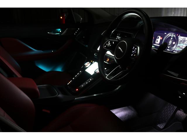 Ｉペイス ＨＳＥ　パフォーマンスシート　パノラマルーフ　マトリックスＬＥＤライト　１４Ｗａｙ電動調節シート　シートクーラー　ドライバーアシスト　３６０°カメラ　２０ＡＷ　Ａｐｐｌｅ　ＣａｒＰｌａｙ　ＯＰエアサス（28枚目）