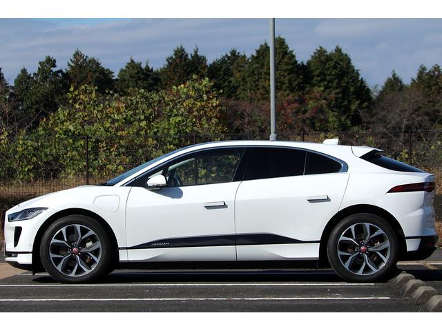 Ｉペイス ＨＳＥ　パフォーマンスシート　パノラマルーフ　マトリックスＬＥＤライト　１４Ｗａｙ電動調節シート　シートクーラー　ドライバーアシスト　３６０°カメラ　２０ＡＷ　Ａｐｐｌｅ　ＣａｒＰｌａｙ　ＯＰエアサス（49枚目）