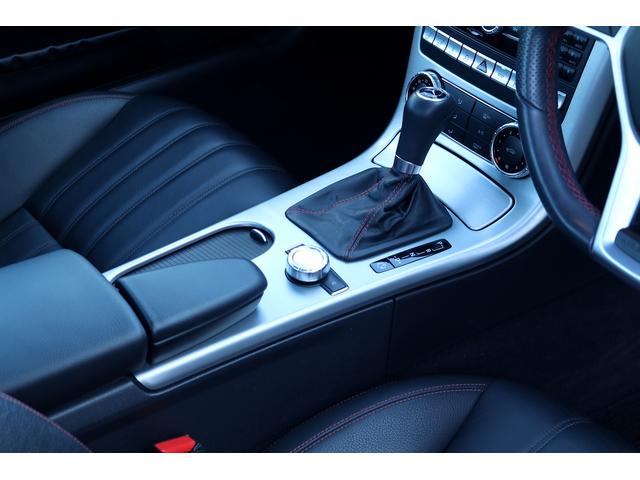 ＳＬＫ ＳＬＫ２００　ＡＭＧスポーツＰＫＧ　マジックスカイルーフ　レザーＰＫＧ　ユーティリティＰＫＧ　レーダーセーフティＰＫＧ　レザーシート　エアスカーフ　ダイナミックハンドリングＰＫＧ　地デジＴＶ　１８ＡＷ（14枚目）