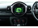 クーパーＳＤ　クラブマン　車検２年付　１オーナー車　ペッパーＰＫＧ　ピアノブラックエクステリアＰＫＧ　ＤＵＥＬＬ　ＡＧパフォーマンスエアロ付　ＬＥＤヘッドライト　ドライビングアシスト　ＡＣＣ　１７ＡＷ　カメラＰＫＧ（13枚目）