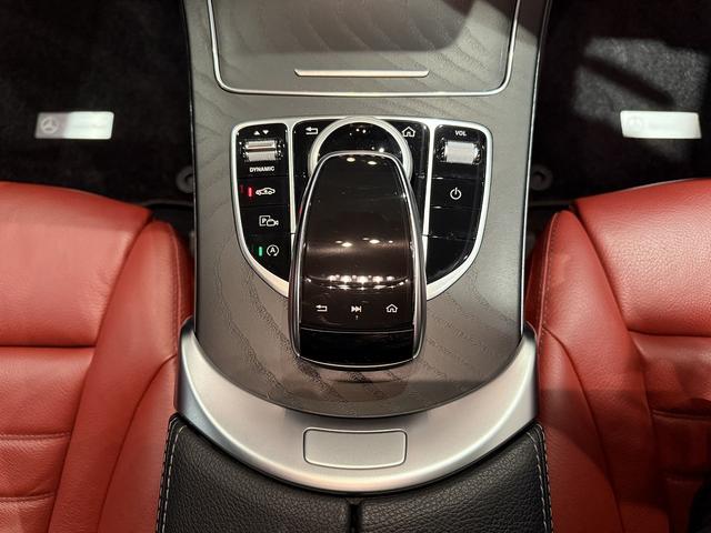 Ｃクラス Ｃ２００アバンギャルド　ＡＭＧライン　レザーエクスクルーシブパッケージ　パノラマサンルーフ　ブルメスターサウンド　赤革　ヘッドアップディスプレイ　シートヒーター　純正ナビ　地デジ　バックカメラ　Ｂｌｕｅｔｏｏｔｈ　ドラレコ　ＥＴＣ（9枚目）