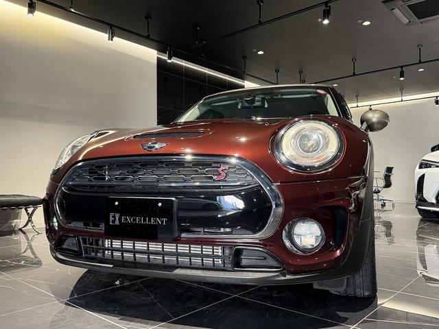 MINI クーパーSD クラブマン レザーシート シートヒーター パワーシート コンフォートアクセス ナビ Bカメラ ETC クルーズコントロール LEDヘッドライト MINIドライビングモード 電子パーキングブレーキ レインセンサー(17枚目)