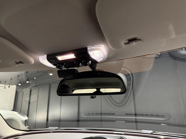 MINI クーパーSD クラブマン レザーシート シートヒーター パワーシート コンフォートアクセス ナビ Bカメラ ETC クルーズコントロール LEDヘッドライト MINIドライビングモード 電子パーキングブレーキ レインセンサー(28枚目)