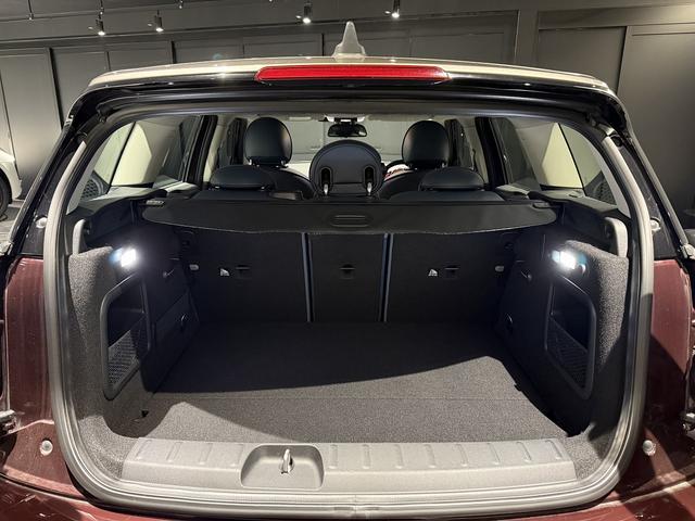 MINI クーパーSD クラブマン レザーシート シートヒーター パワーシート コンフォートアクセス ナビ Bカメラ ETC クルーズコントロール LEDヘッドライト MINIドライビングモード 電子パーキングブレーキ レインセンサー(34枚目)